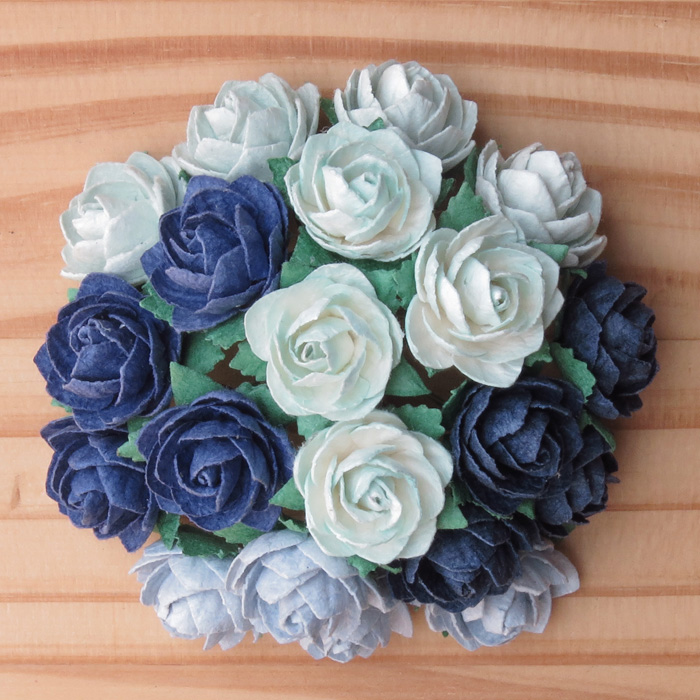 50 MIXED BLUE MULBERRY PAPER CLASSIC ROSES