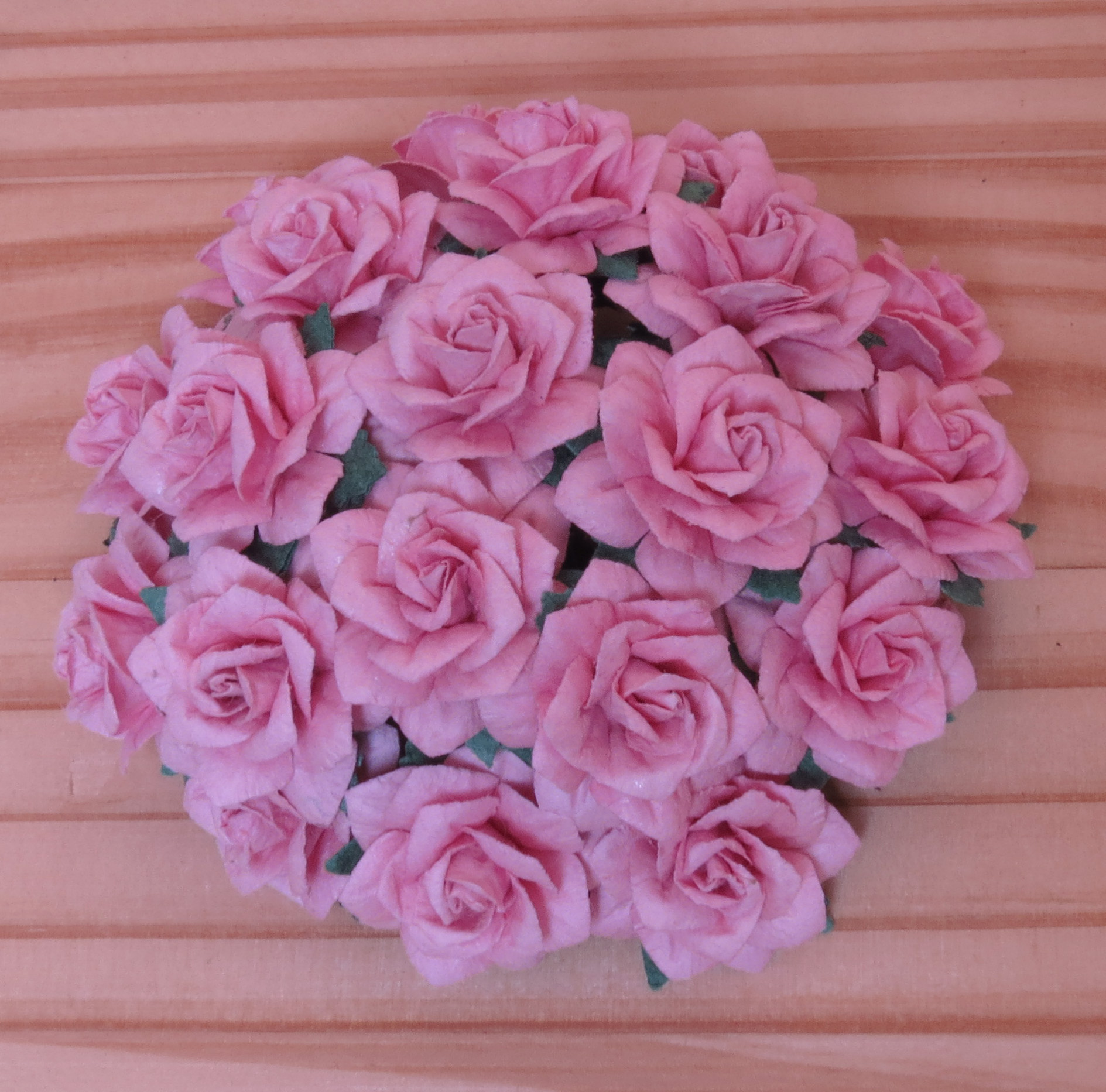 50 BABY PINK MULBERRY PAPER STAR ROSES 25mm